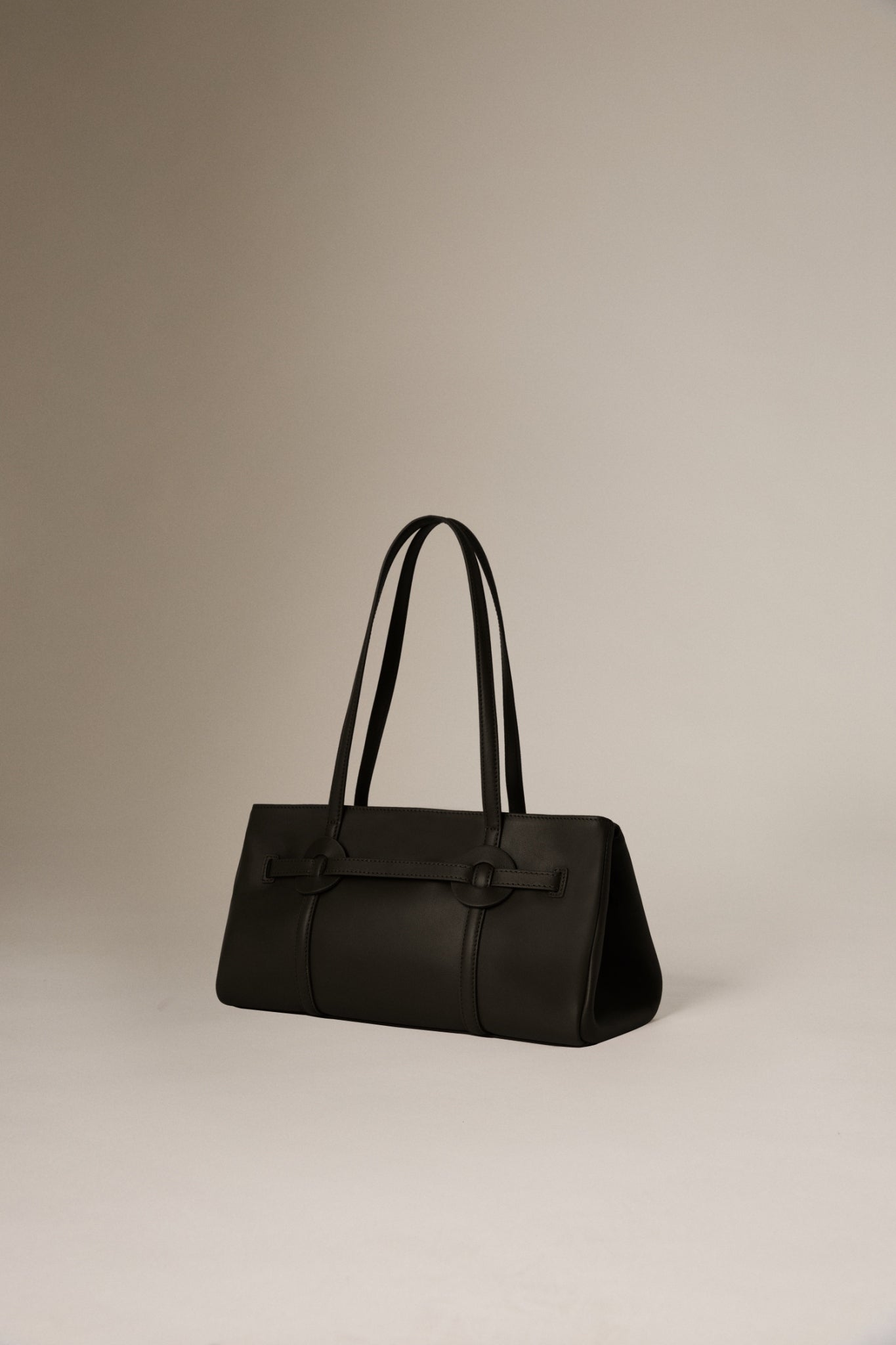 CALF LEATHER DONUT TOTE / FALL WINTER 2024