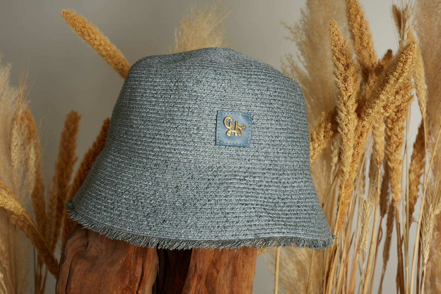 SICILY BUCKET HAT